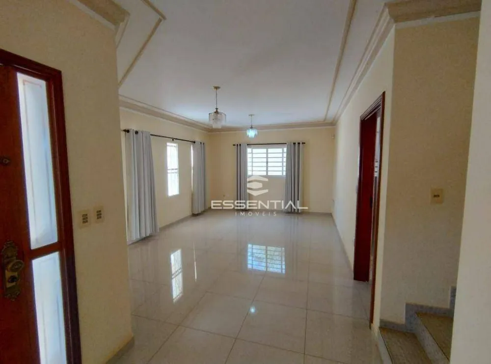 Casa, 4 quartos, 300 m² - Foto 1