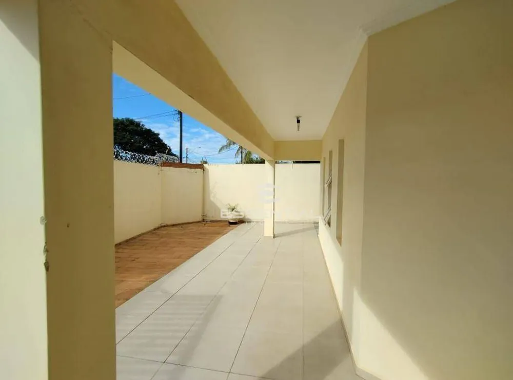 Casa, 4 quartos, 300 m² - Foto 4