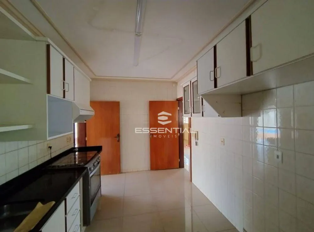 Casa, 4 quartos, 300 m² - Foto 3