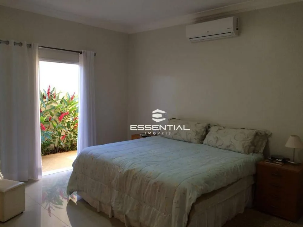 Casa, 3 quartos, 250 m² - Foto 16
