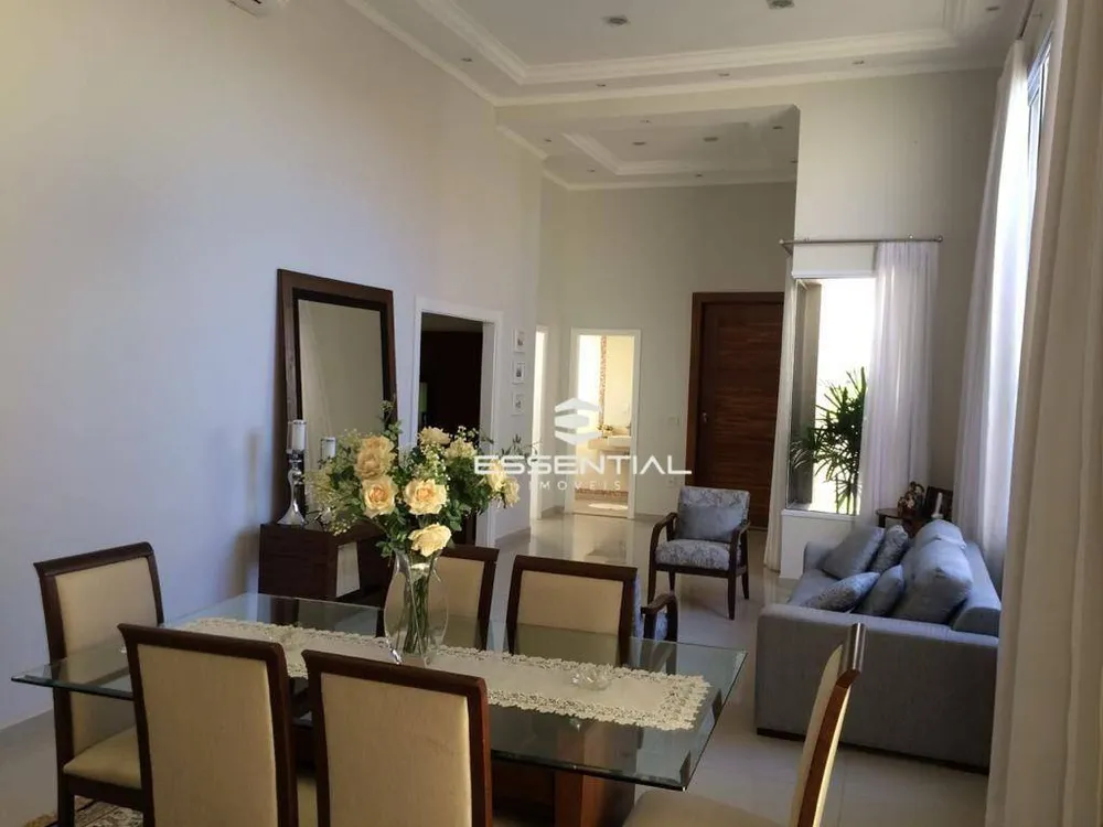 Casa, 3 quartos, 250 m² - Foto 12