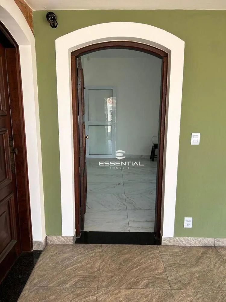 Casa, 4 quartos, 262 m² - Foto 1