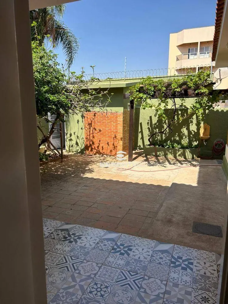 Casa, 4 quartos, 262 m² - Foto 13