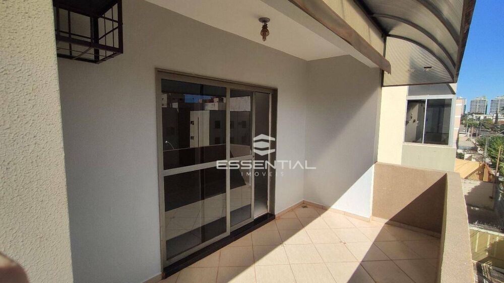 Apartamento, 3 quartos, 132 m² - Foto 1