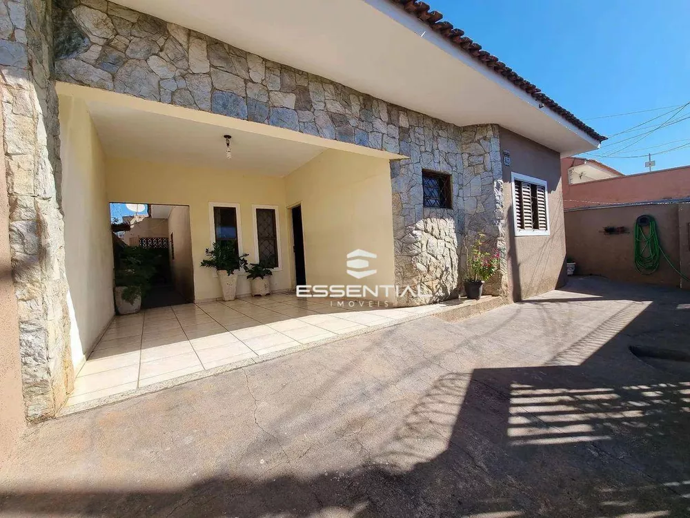Casa, 4 quartos, 190 m² - Foto 3