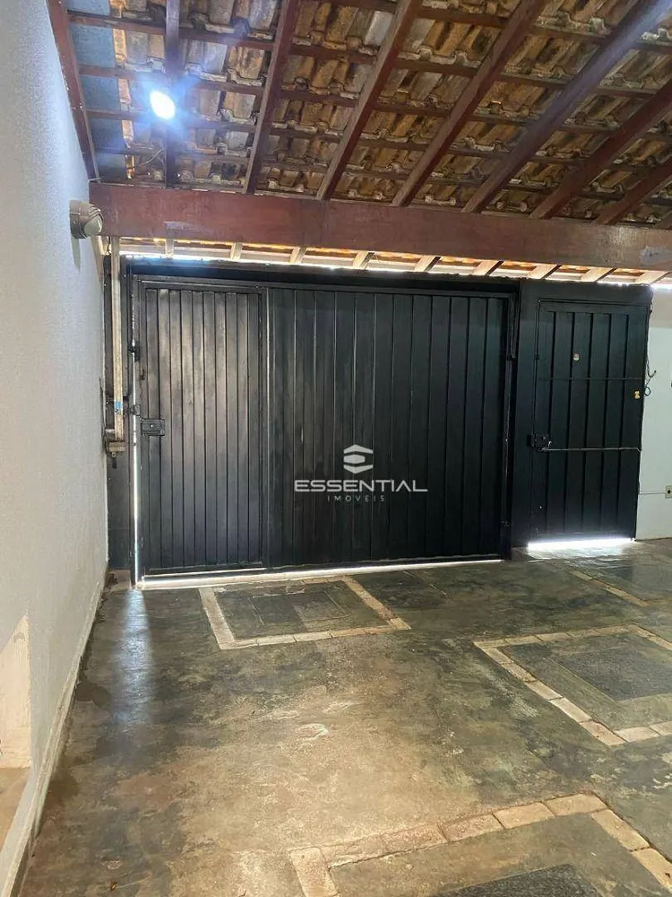 Sobrado, 4 quartos, 479 m² - Foto 2