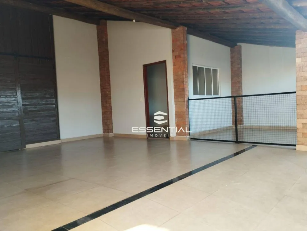 Casa, 2 quartos, 170 m² - Foto 2