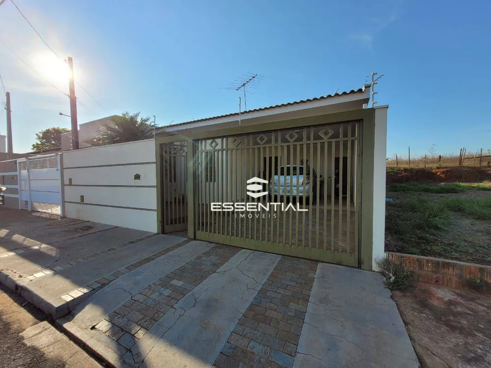 Casa, 2 quartos, 130 m² - Foto 1