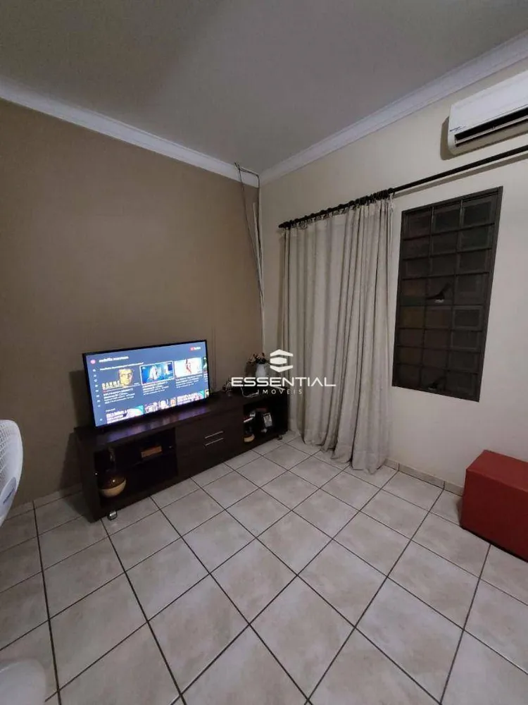 Casa, 2 quartos, 130 m² - Foto 1
