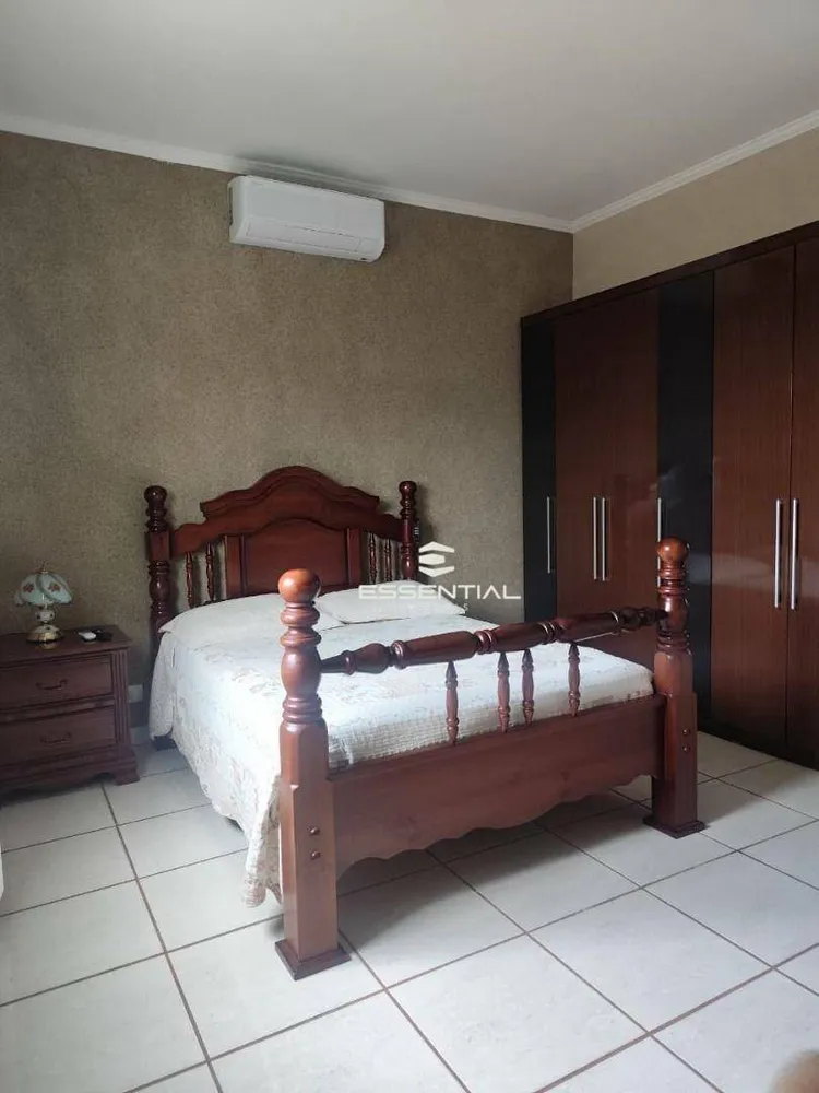 Chácara, 3 quartos, 1000 m² - Foto 4
