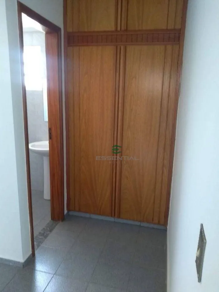 Casa, 4 quartos, 300 m² - Foto 4
