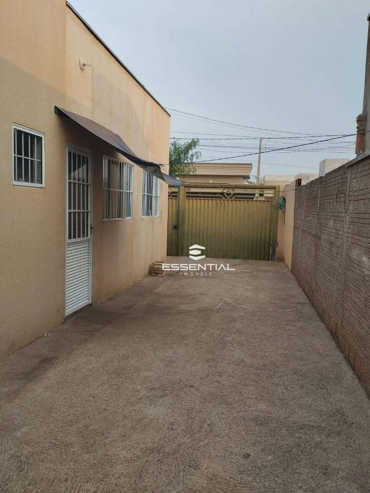 Casa, 2 quartos, 66 m² - Foto 1