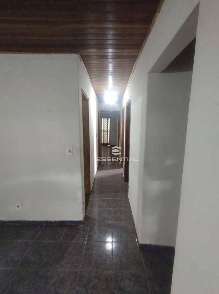 Casa, 3 quartos, 180 m² - Foto 2