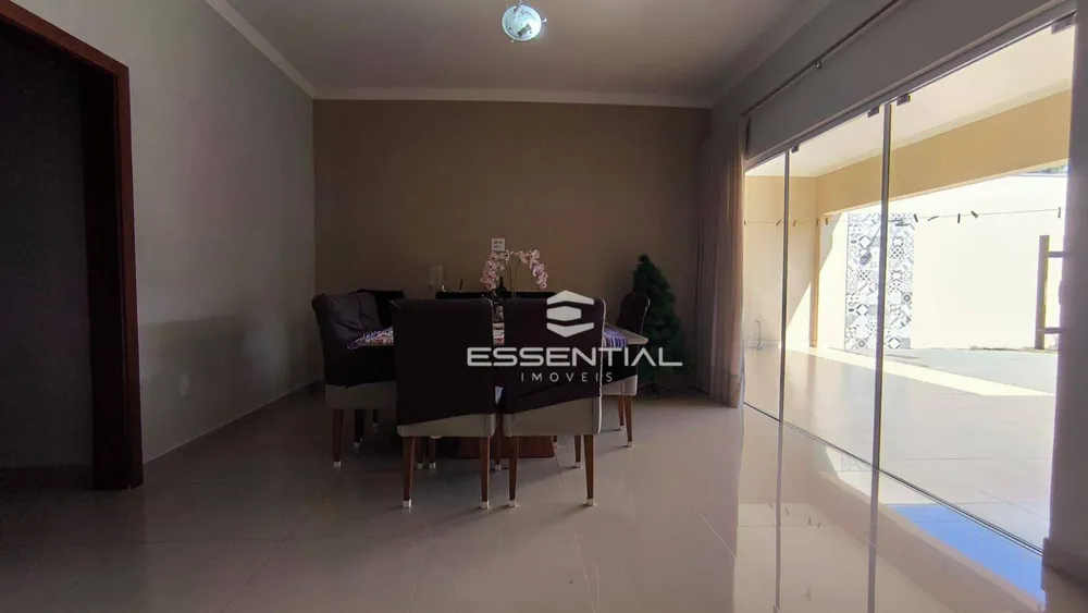 Casa, 3 quartos, 206 m² - Foto 10