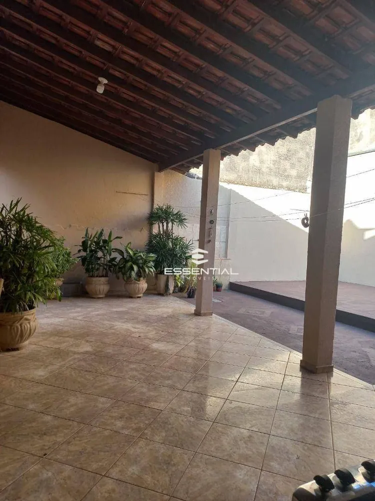 Casa, 3 quartos, 234 m² - Foto 10