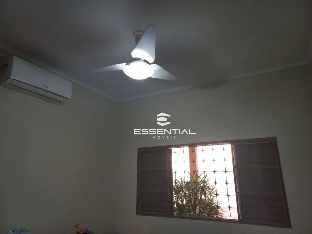 Casa, 3 quartos, 234 m² - Foto 14