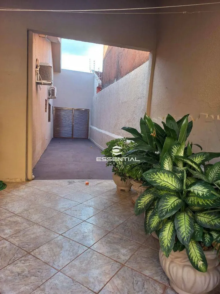 Casa, 3 quartos, 234 m² - Foto 15