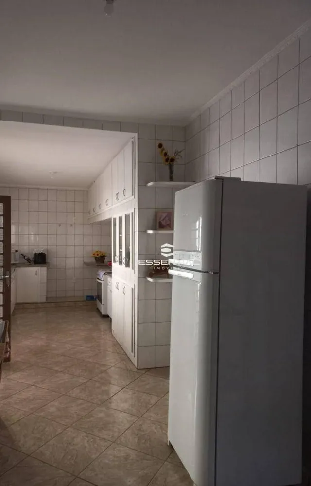 Casa, 3 quartos, 234 m² - Foto 16