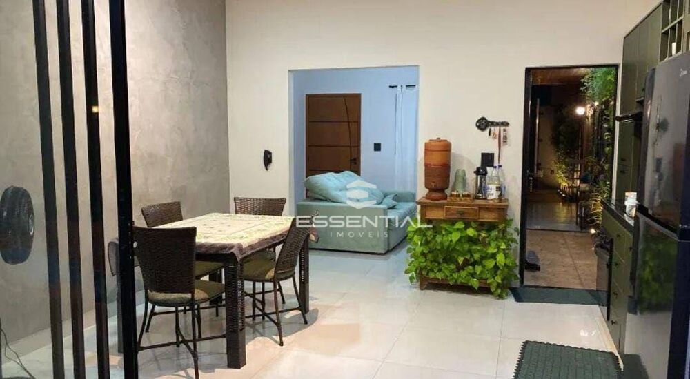 Casa, 3 quartos, 200 m² - Foto 2
