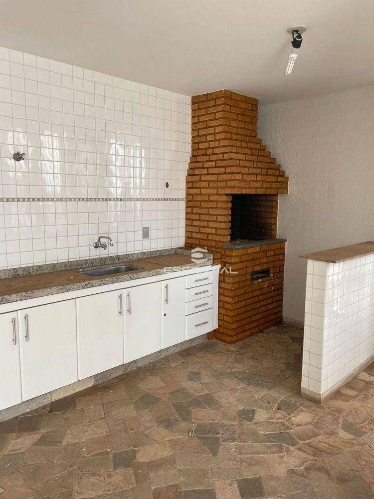 Cobertura, 3 quartos, 290 m² - Foto 1