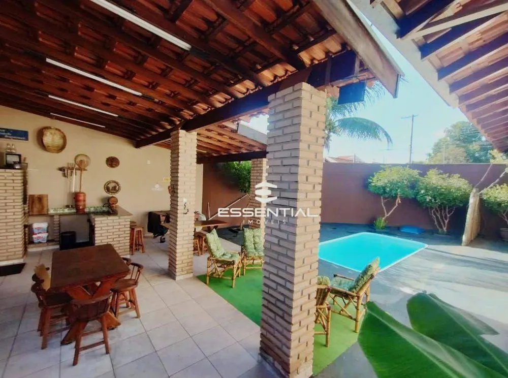 Casa, 3 quartos, 190 m² - Foto 1