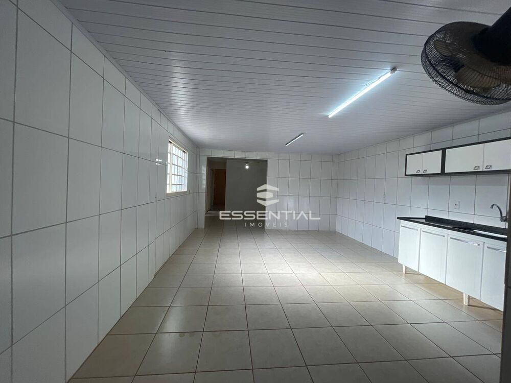 Casa à venda com 3 quartos, 130m² - Foto 2