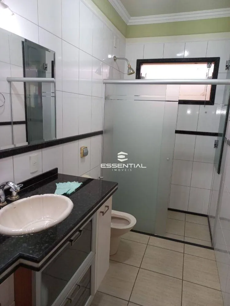 Sobrado, 3 quartos, 200 m² - Foto 1