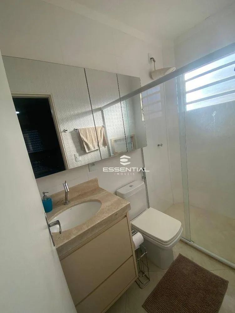 Casa, 3 quartos, 250 m² - Foto 4
