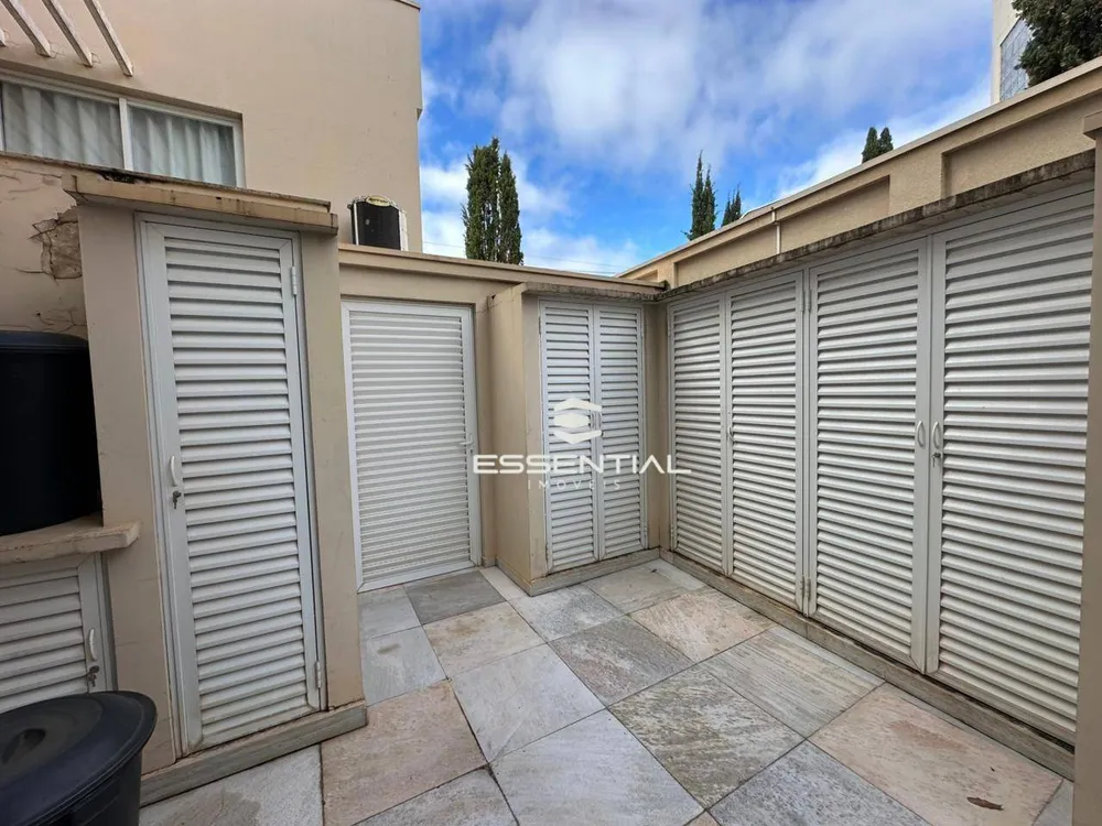 Sobrado, 5 quartos, 700 m² - Foto 1