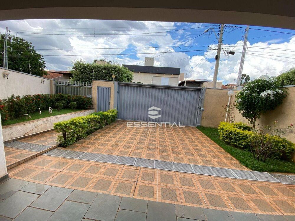 Sobrado, 4 quartos, 408 m² - Foto 3