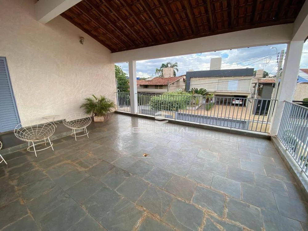 Sobrado, 4 quartos, 408 m² - Foto 4