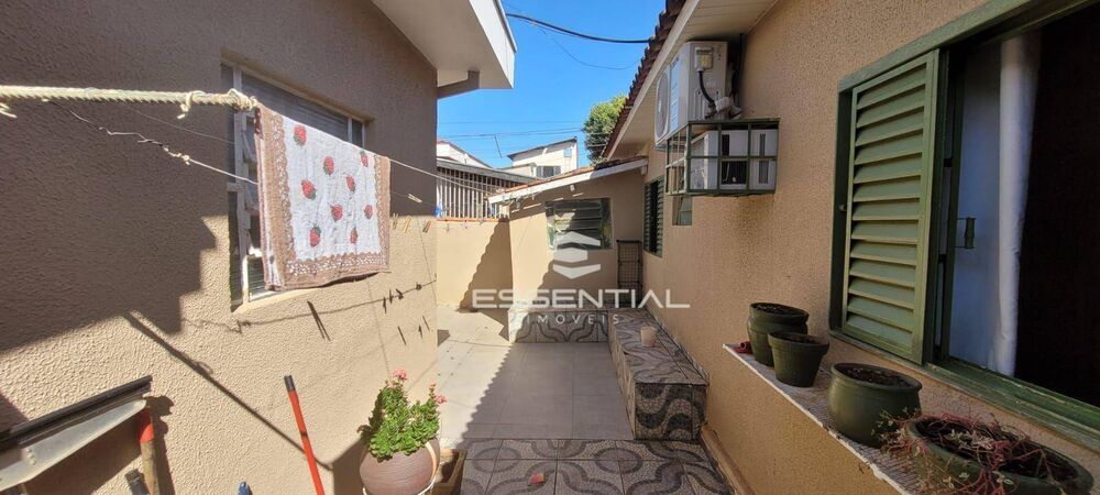 Casa, 5 quartos, 290 m² - Foto 3