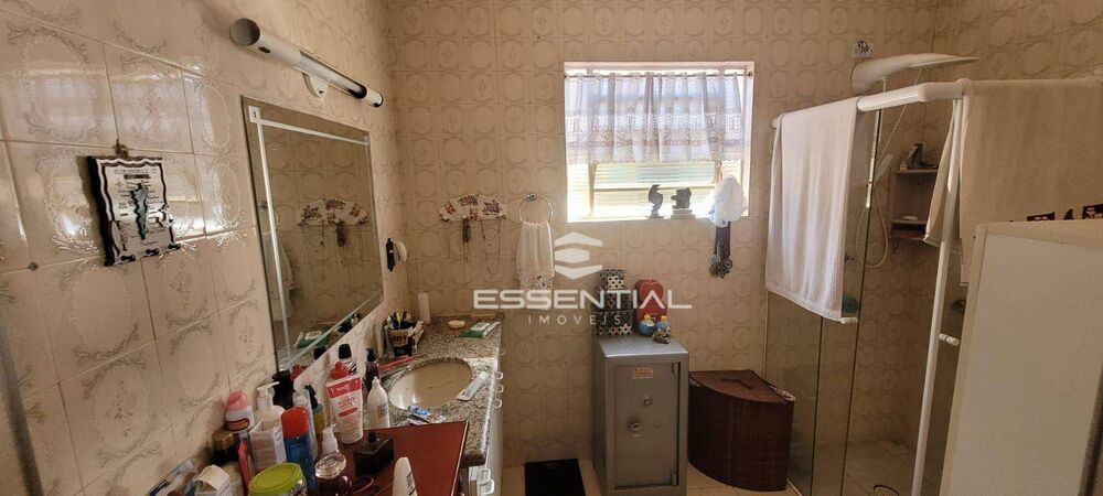 Casa, 5 quartos, 290 m² - Foto 2