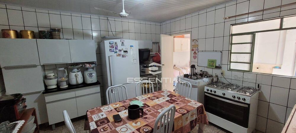Casa, 5 quartos, 290 m² - Foto 4