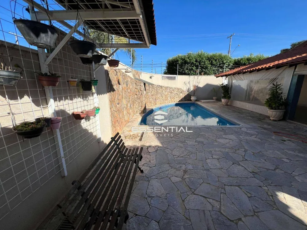 Sobrado, 4 quartos, 350 m² - Foto 2