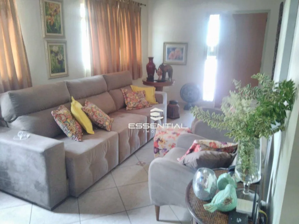 Casa, 4 quartos, 180 m² - Foto 5