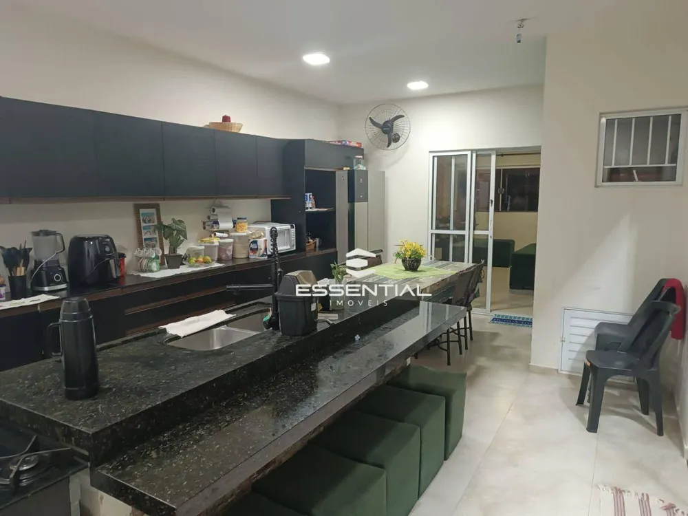Casa, 3 quartos, 145 m² - Foto 1