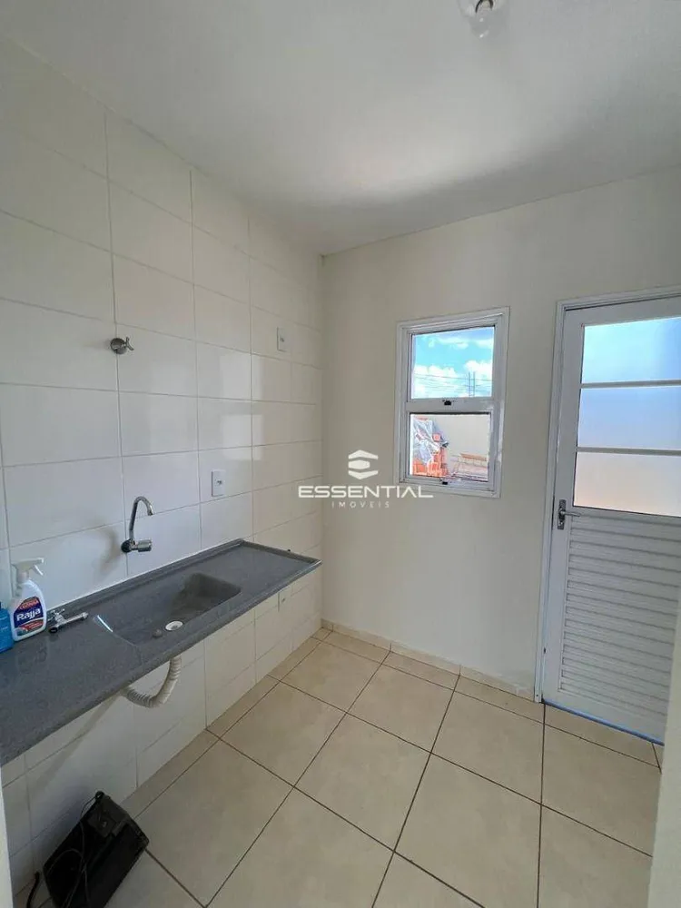 Casa, 2 quartos, 47 m² - Foto 3