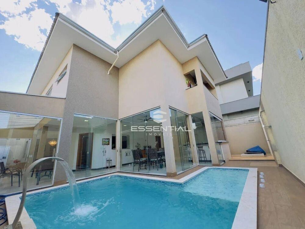 Casa, 4 quartos, 340 m² - Foto 1