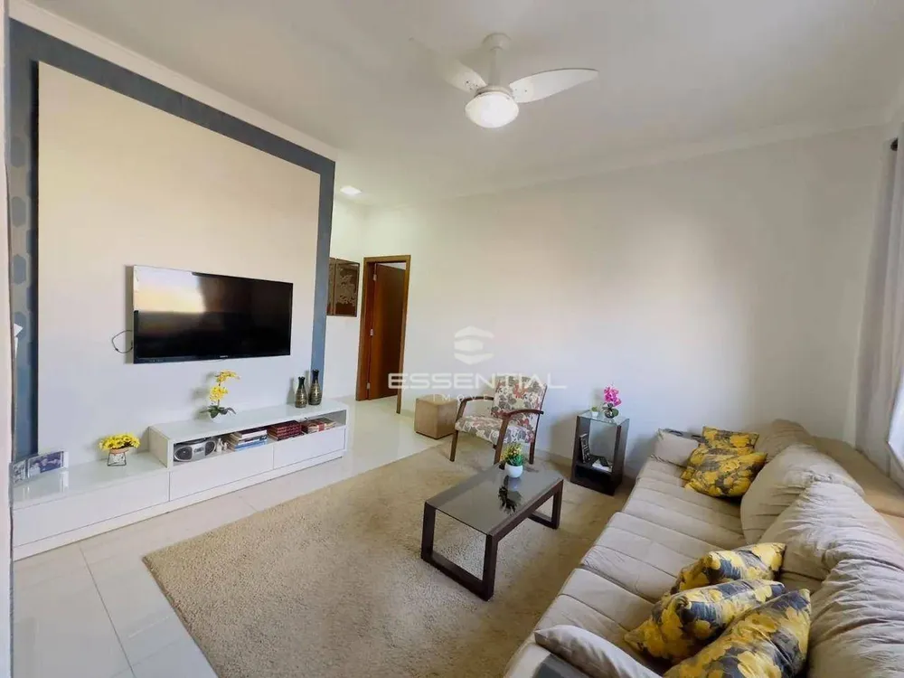 Casa, 4 quartos, 340 m² - Foto 19