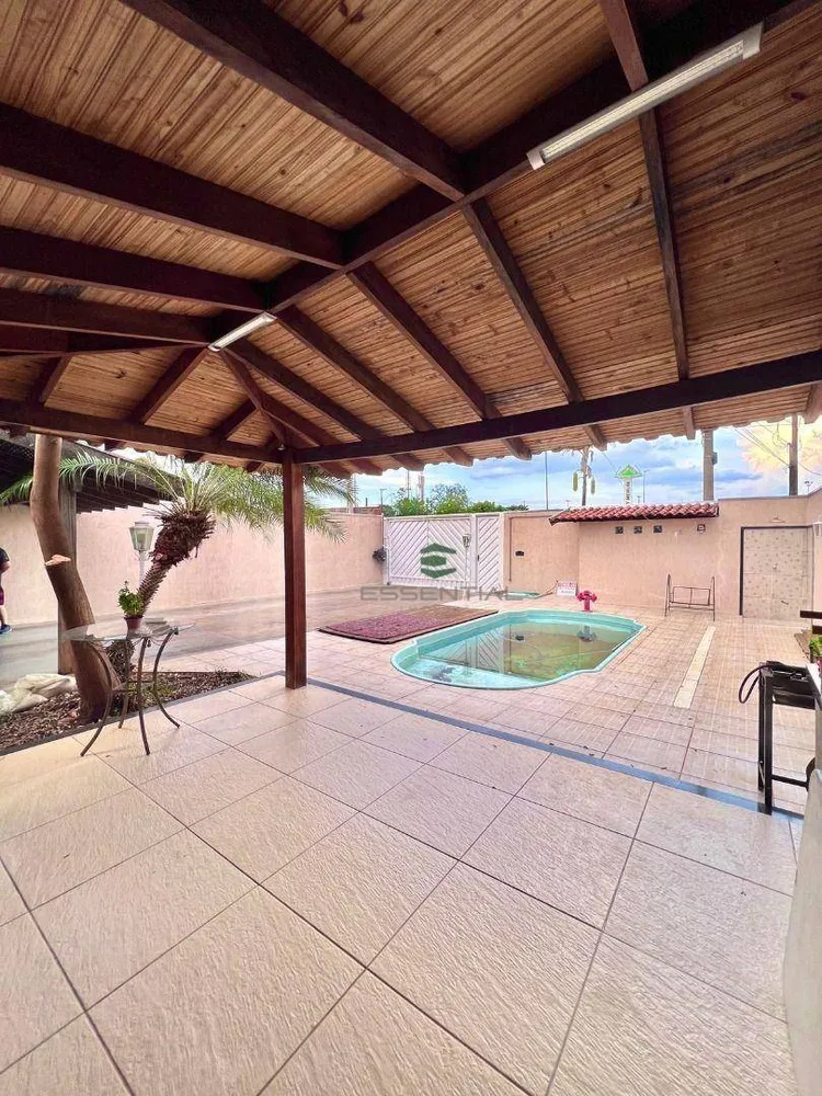 Casa, 3 quartos, 220 m² - Foto 8