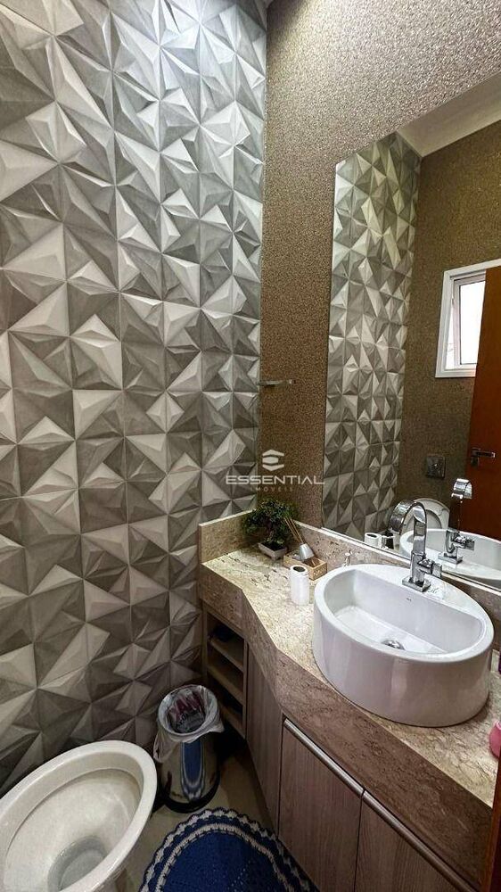 Casa, 3 quartos, 128 m² - Foto 1