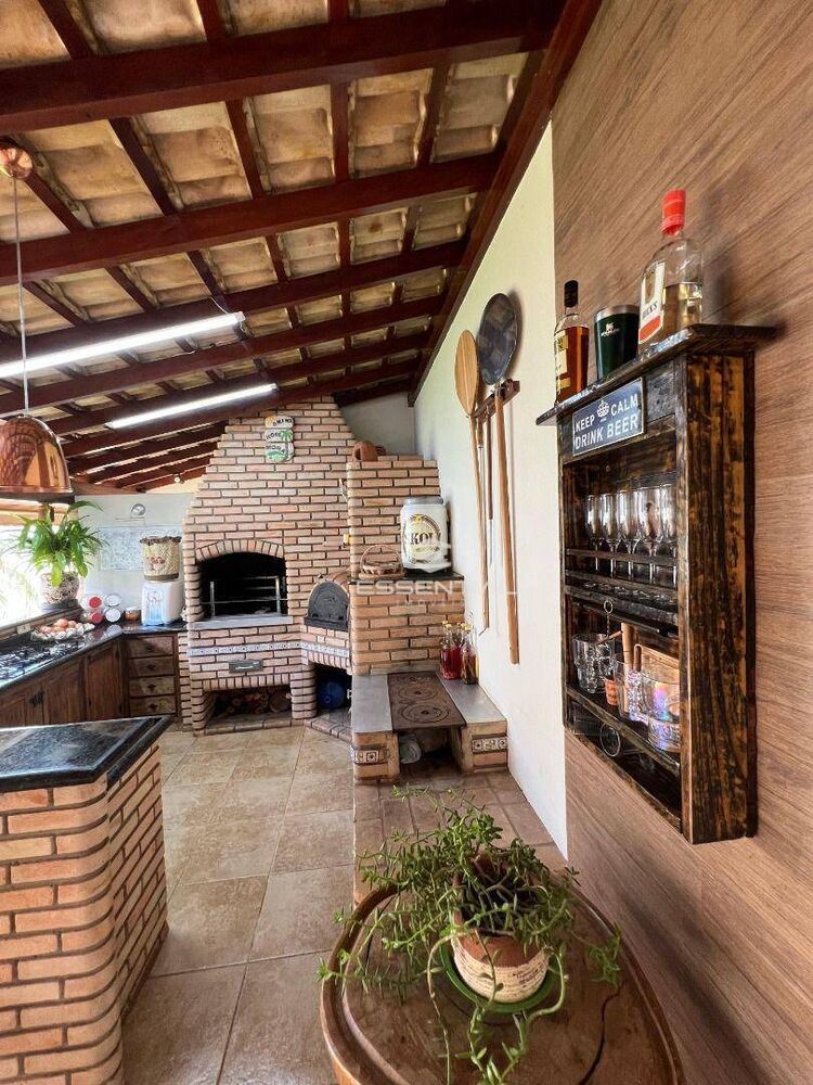 Sobrado, 4 quartos, 220 m² - Foto 4