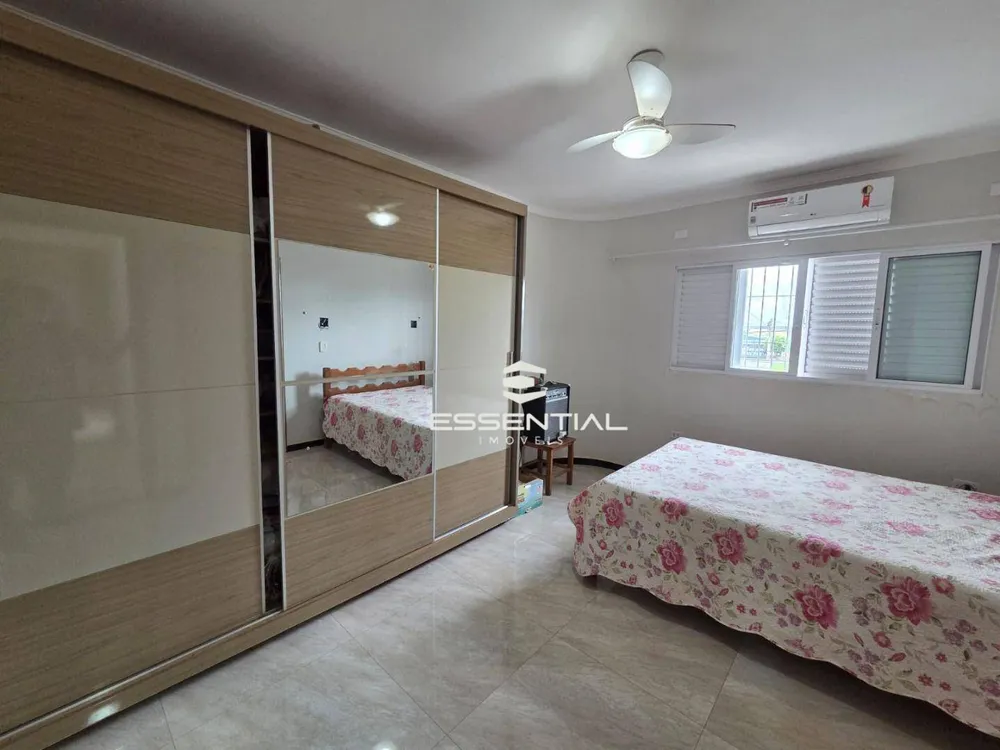 Sobrado, 3 quartos, 268 m² - Foto 8