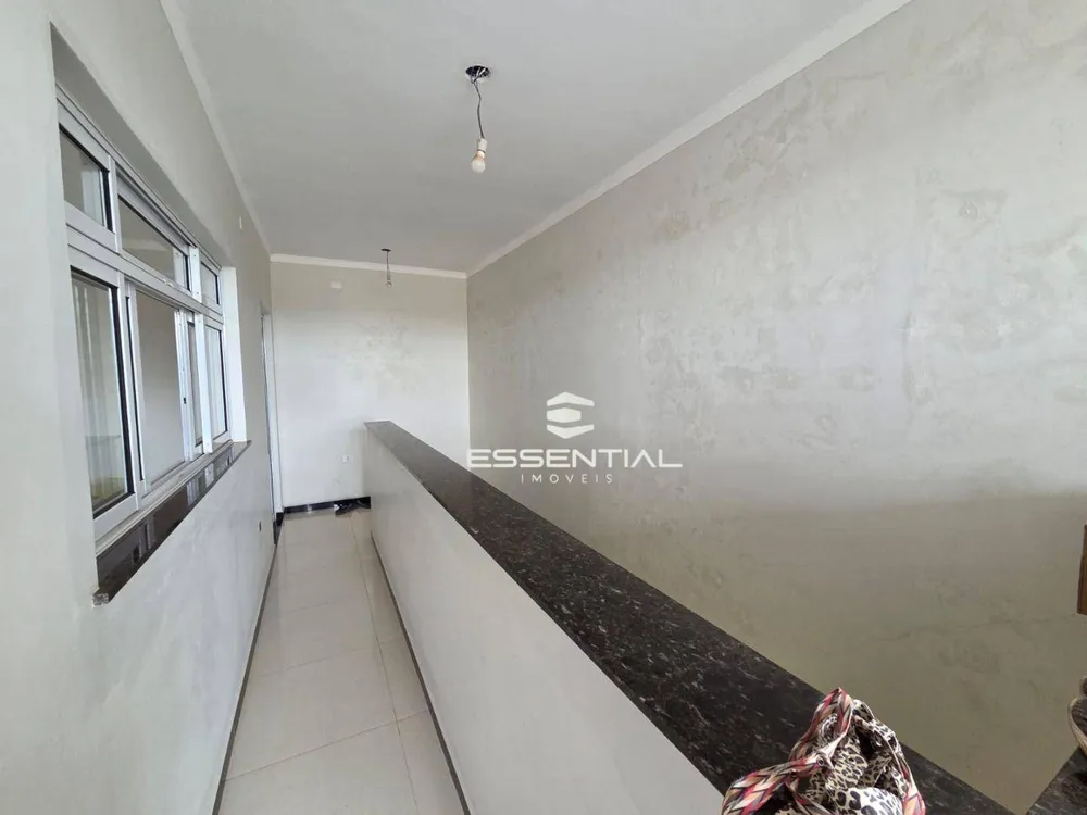 Sobrado, 3 quartos, 268 m² - Foto 1
