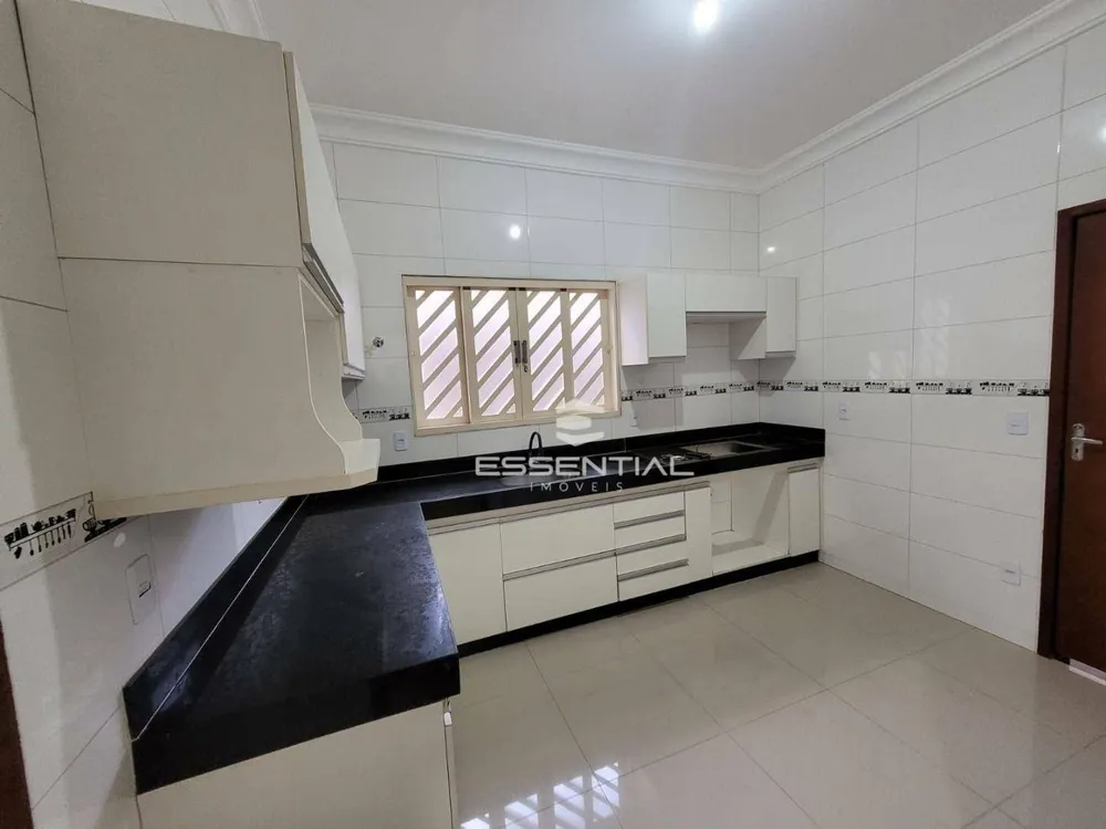 Casa, 3 quartos, 140 m² - Foto 3