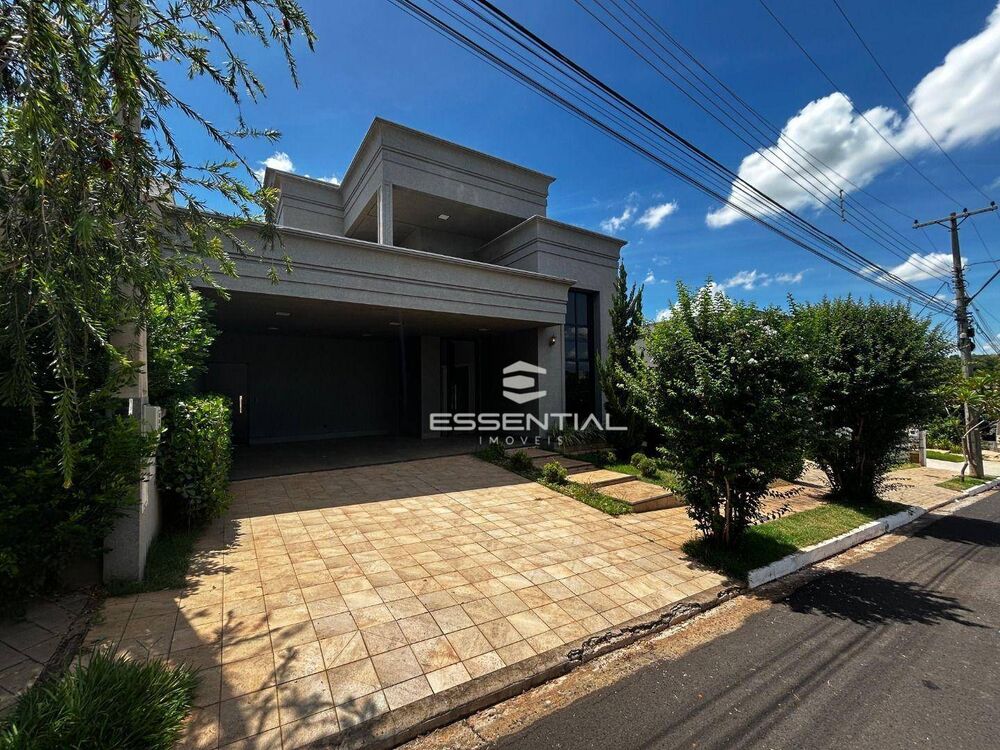 Casa à venda com 3 quartos, 250m² - Foto 4