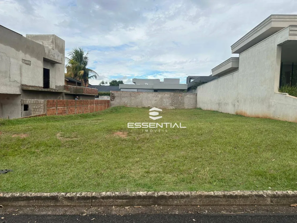 Loteamento e Condomínio, 450 m² - Foto 1