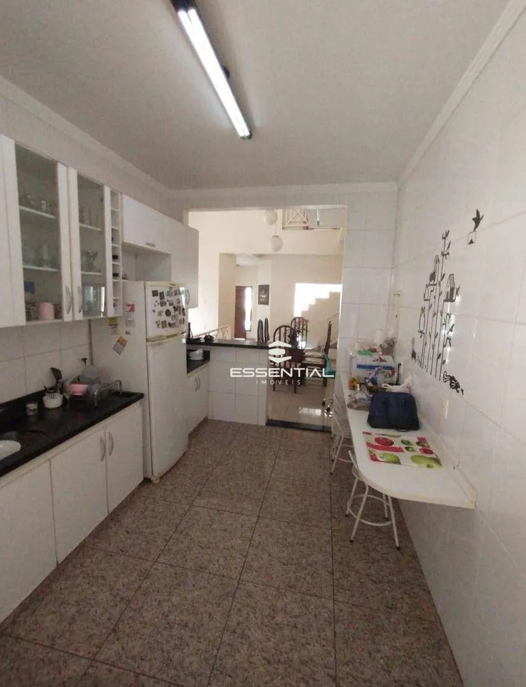 Sobrado, 4 quartos, 350 m² - Foto 3