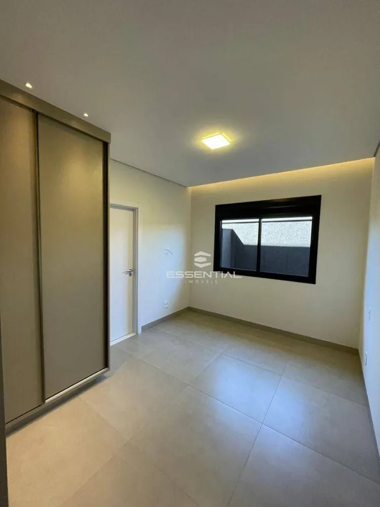 Casa, 3 quartos, 233 m² - Foto 13